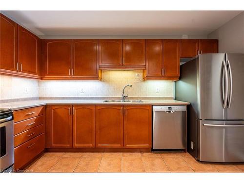 207-4000 Creekside Drive, Dundas, ON - Indoor Photo Showing Kitchen With Double Sink