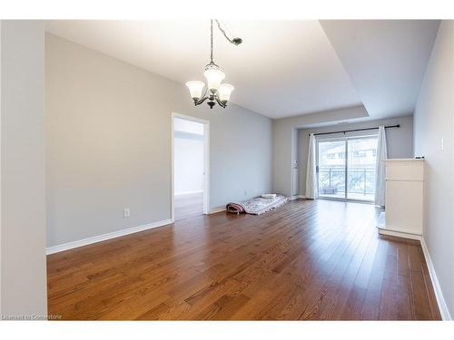 207-4000 Creekside Drive, Dundas, ON - Indoor Photo Showing Other Room