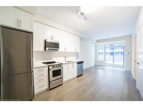 1111-212 King William Street, Hamilton, ON - Indoor Photo Showing Kitchen With Stainless Steel Kitchen