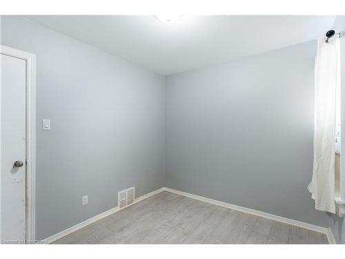 289 Roxborough Avenue, Hamilton, ON - Indoor Photo Showing Other Room