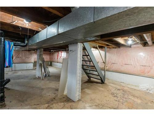 289 Roxborough Avenue, Hamilton, ON - Indoor Photo Showing Basement