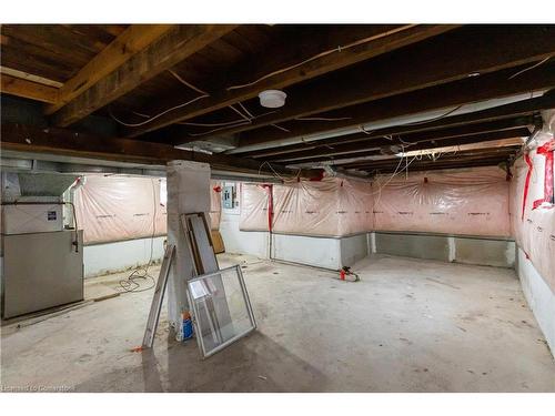 289 Roxborough Avenue, Hamilton, ON - Indoor Photo Showing Basement