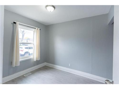 289 Roxborough Avenue, Hamilton, ON - Indoor Photo Showing Other Room