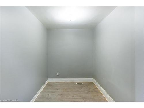 289 Roxborough Avenue, Hamilton, ON - Indoor Photo Showing Other Room