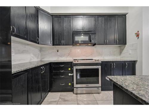 235 Stone Church Road E, Hamilton, ON - Indoor Photo Showing Kitchen With Upgraded Kitchen