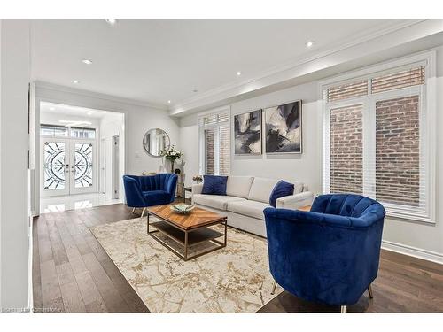 3298 Charles Fay Pass, Oakville, ON - Indoor Photo Showing Living Room