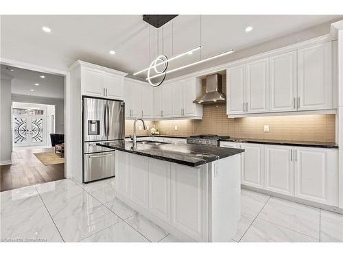 3298 Charles Fay Pass, Oakville, ON - Indoor Photo Showing Kitchen With Stainless Steel Kitchen With Upgraded Kitchen