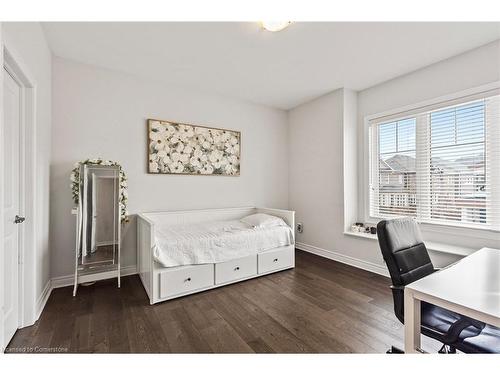 3298 Charles Fay Pass, Oakville, ON - Indoor Photo Showing Bedroom