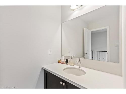 3298 Charles Fay Pass, Oakville, ON - Indoor Photo Showing Bathroom