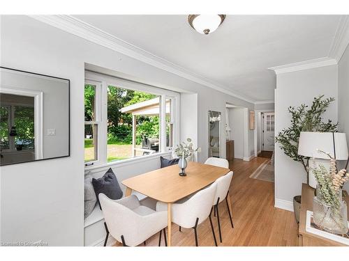 2 Mountain Brow Boulevard, Hamilton, ON - Indoor Photo Showing Dining Room