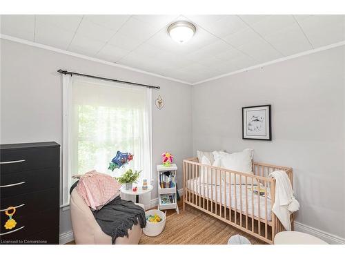 2 Mountain Brow Boulevard, Hamilton, ON - Indoor Photo Showing Bedroom