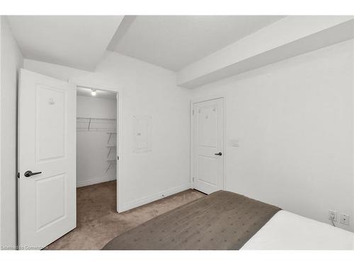 302-58 Macaulay Avenue, Toronto, ON - Indoor Photo Showing Other Room