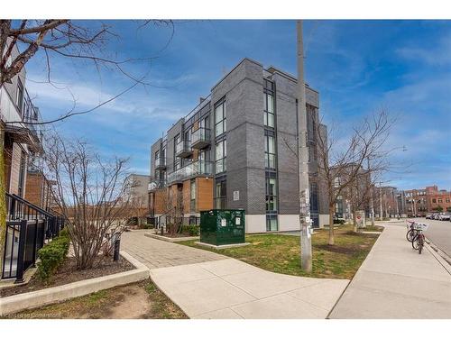 302-58 Macaulay Avenue, Toronto, ON - Outdoor