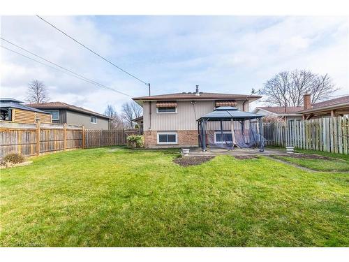 27 Trelawn Parkway, Welland, ON - Outdoor