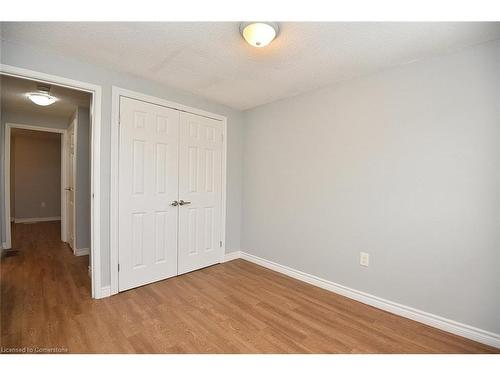 15 Wood Street E, Hamilton, ON - Indoor Photo Showing Other Room