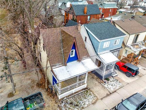 142 Sanford Avenue N, Hamilton, ON - Outdoor