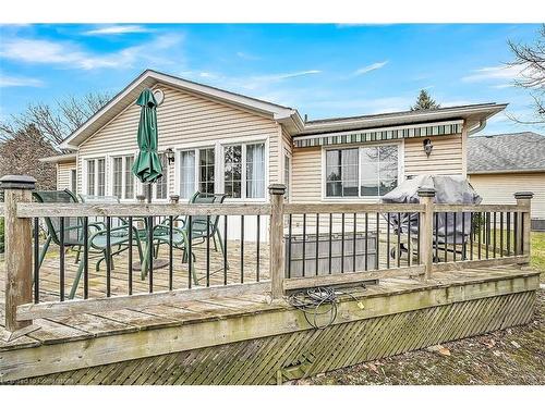 376 Silverbirch Boulevard, Mount Hope, ON - Outdoor With Deck Patio Veranda