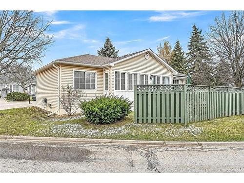 376 Silverbirch Boulevard, Mount Hope, ON - Outdoor