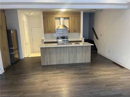 3256 Sixth Line W/S Line, Oakville, ON - Indoor Photo Showing Kitchen With Double Sink