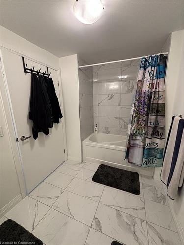 2303-108 Garment Street, Kitchener, ON - Indoor Photo Showing Bathroom