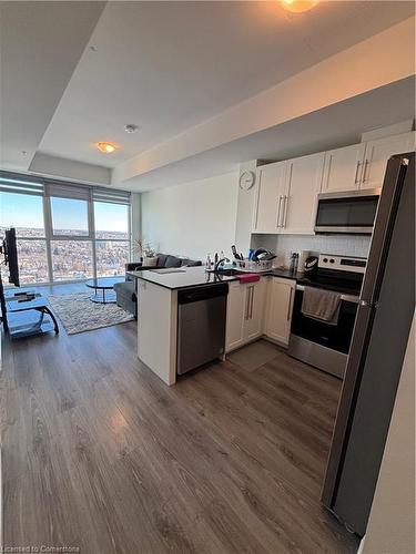 2303-108 Garment Street, Kitchener, ON - Indoor Photo Showing Kitchen