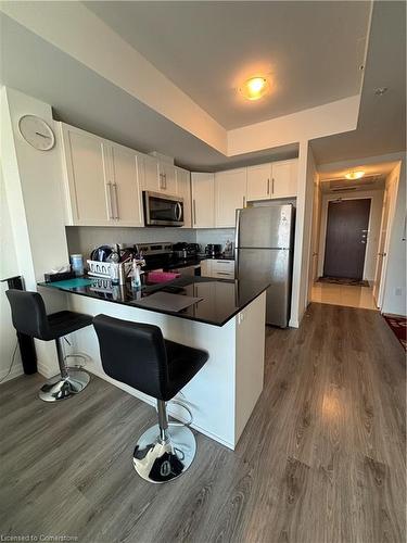 2303-108 Garment Street, Kitchener, ON - Indoor Photo Showing Kitchen