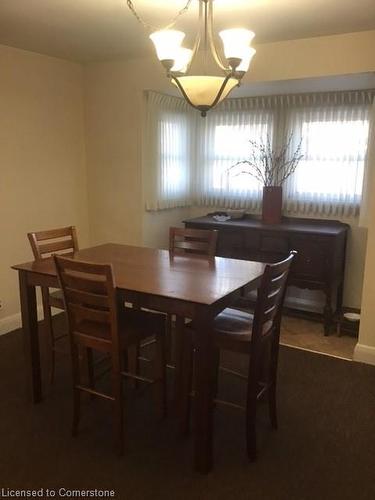 14 Danbury Street, Dundas, ON - Indoor Photo Showing Dining Room