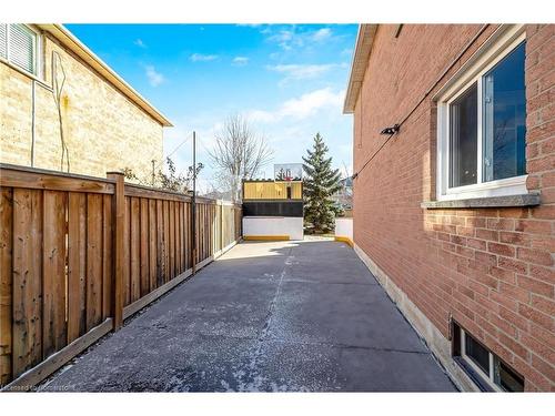 1594 Stillriver Crescent, Mississauga, ON - Outdoor With Exterior