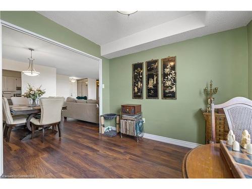 1414-500 Green Road, Stoney Creek, ON - Indoor Photo Showing Dining Room