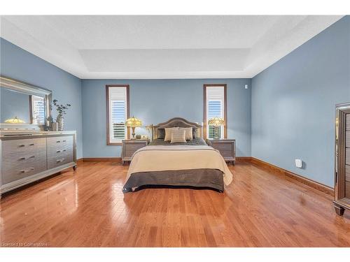 117 Christopher Drive, Hamilton, ON - Indoor Photo Showing Bedroom