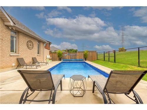 117 Christopher Drive, Hamilton, ON - Outdoor With In Ground Pool