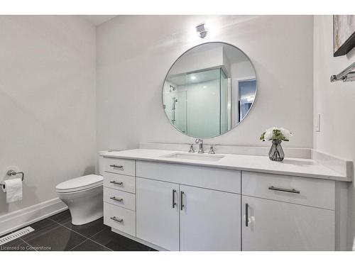 2301 Charles Cornwall Avenue, Oakville, ON - Indoor Photo Showing Bathroom