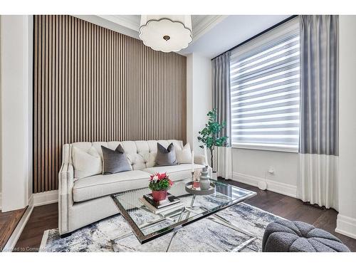 2301 Charles Cornwall Avenue, Oakville, ON - Indoor Photo Showing Living Room