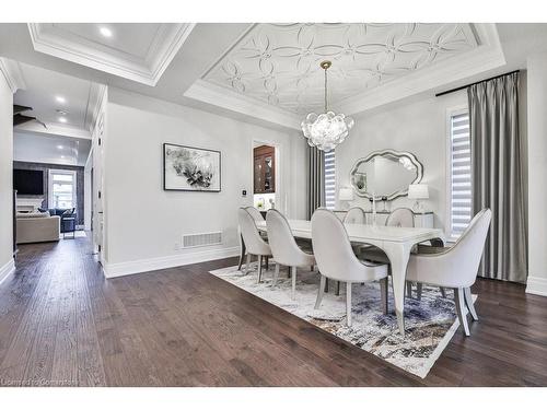 2301 Charles Cornwall Avenue, Oakville, ON - Indoor Photo Showing Dining Room