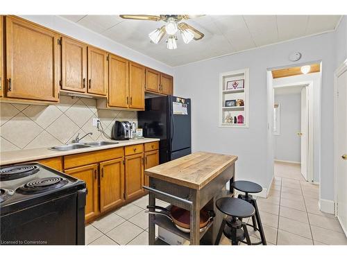 150 Albany Avenue, Hamilton, ON - Indoor Photo Showing Kitchen With Double Sink