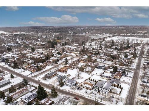 263 Orkney Street W, Caledonia, ON - Outdoor With View