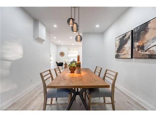 27 Harvey Street, Hamilton, ON - Indoor Photo Showing Dining Room