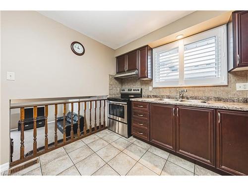 153 Ravenbury Drive, Hamilton, ON - Indoor Photo Showing Kitchen With Double Sink