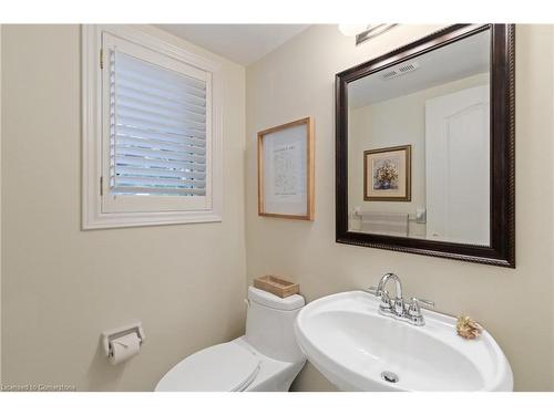 126 Brant Street, Oakville, ON - Indoor Photo Showing Bathroom