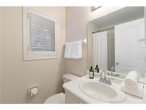 126 Brant Street, Oakville, ON - Indoor Photo Showing Bathroom