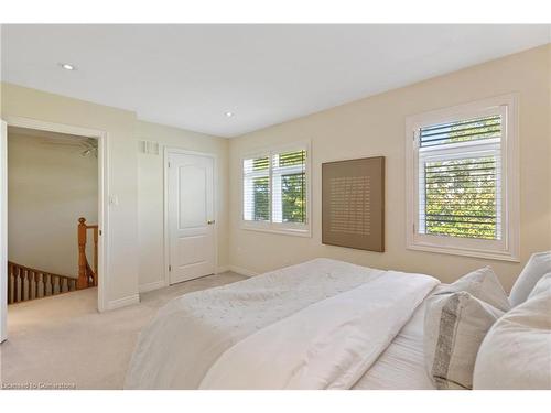 126 Brant Street, Oakville, ON - Indoor Photo Showing Bedroom