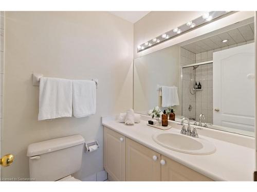 126 Brant Street, Oakville, ON - Indoor Photo Showing Bathroom