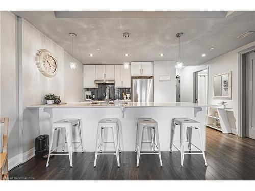 402-181 James Street N, Hamilton, ON - Indoor Photo Showing Kitchen With Upgraded Kitchen