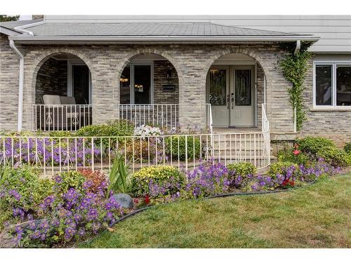 2141 Cartier Crescent, Burlington, ON - Outdoor