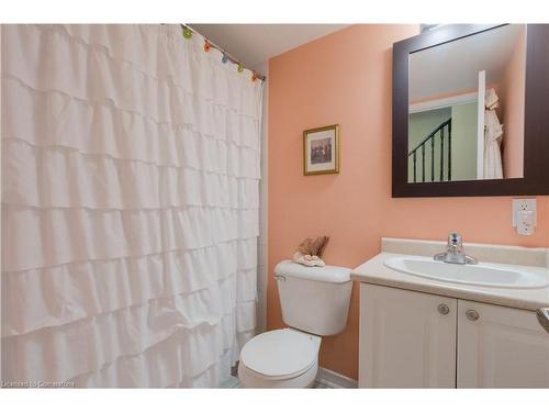 262-351 Wallace Avenue, Toronto, ON - Indoor Photo Showing Bathroom