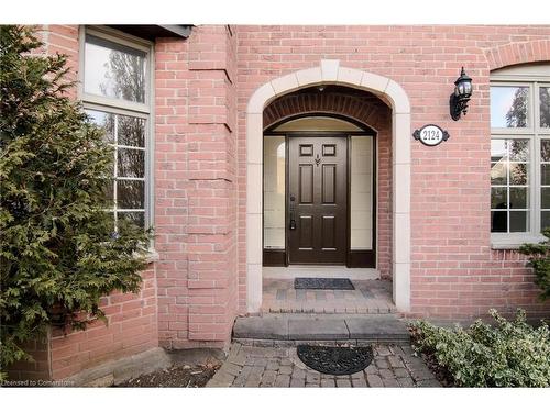 2124 Nipigon Drive, Oakville, ON - Outdoor