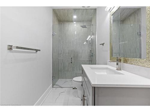 265 Woodale Avenue, Oakville, ON - Indoor Photo Showing Bathroom