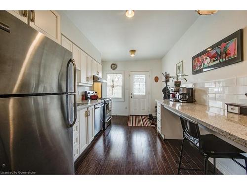 245 Wellington Street N, Hamilton, ON - Indoor Photo Showing Kitchen