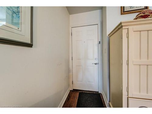 245 Wellington Street N, Hamilton, ON - Indoor Photo Showing Other Room