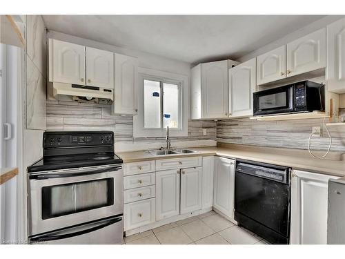 15 Mellenby Street, Stoney Creek, ON - Indoor Photo Showing Kitchen With Double Sink